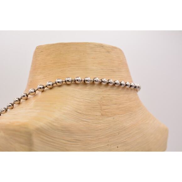 Chunky Charm Pendant Necklace Shiny Silver Tone Ball Heart Hammered Chain Bin2 - Picture 11 of 12